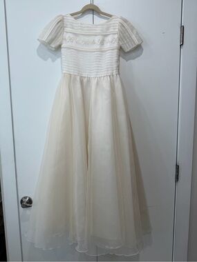 Communion Dress Gown Girls Cream Organza Pleated Lace Floral Spain 120 Sz 6/7